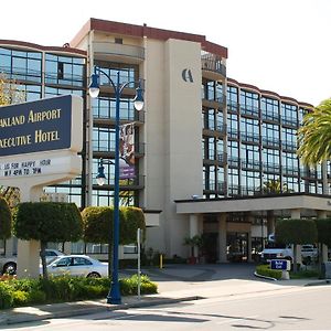 Oakland Airport Executive Hotel